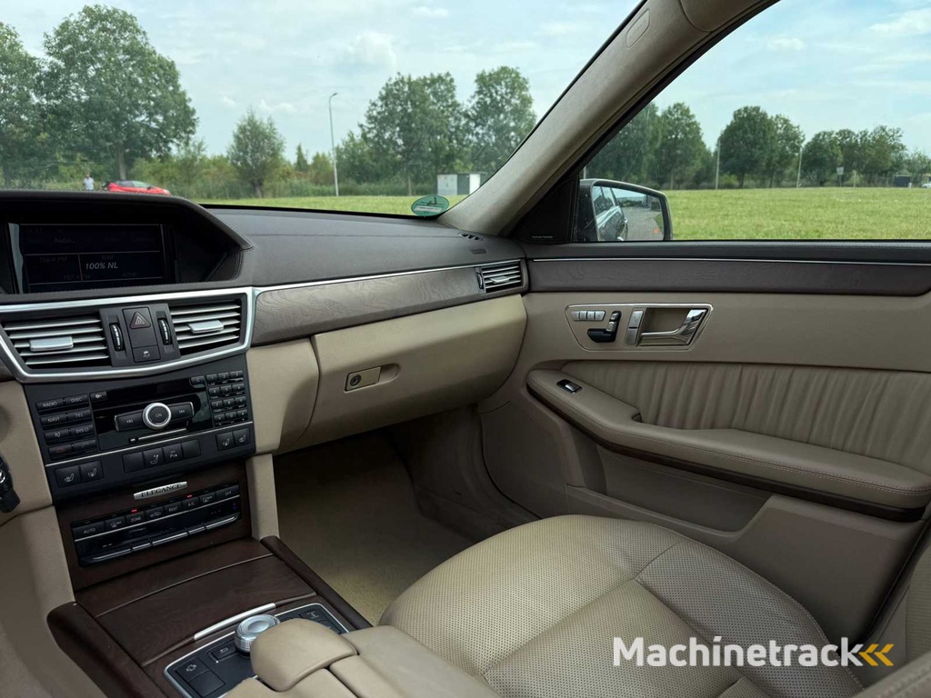 Mercedes-Benz E350 CGI Avantgarde Automaat, H-444-SR