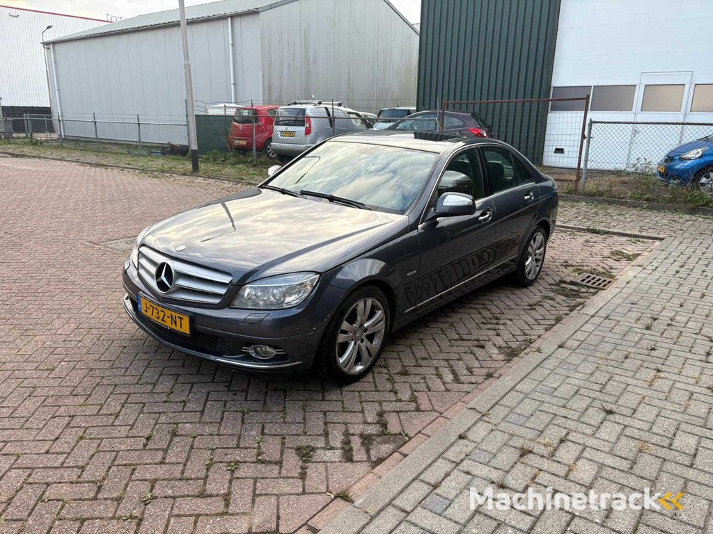 Mercedes-Benz c klasse 180 K Avantgarde Automaat Airco Cruise, J-732-NT