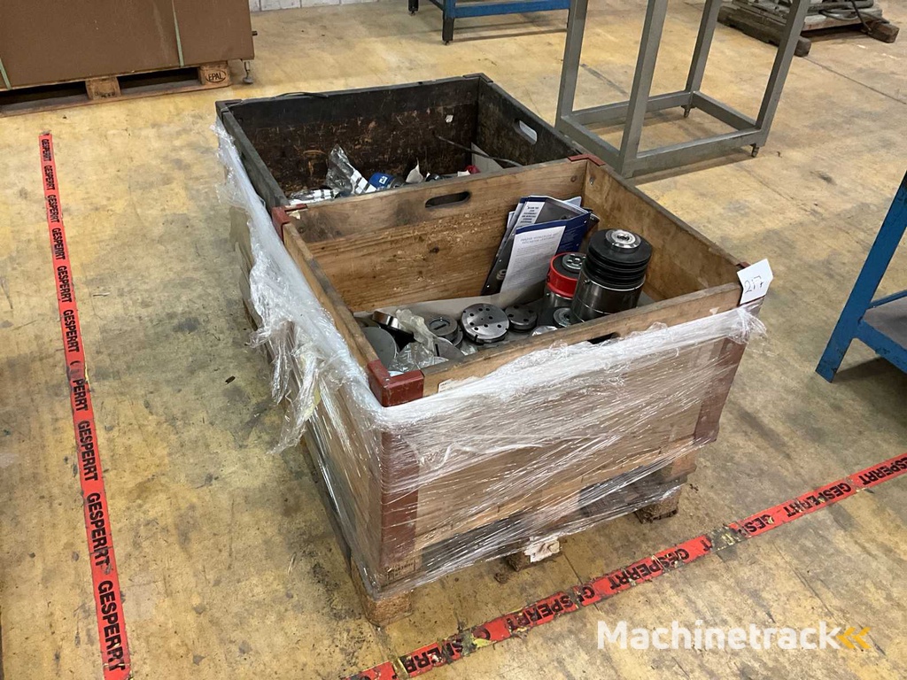 Various punching tools (40x)