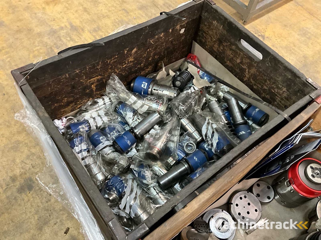 Various punching tools (40x)