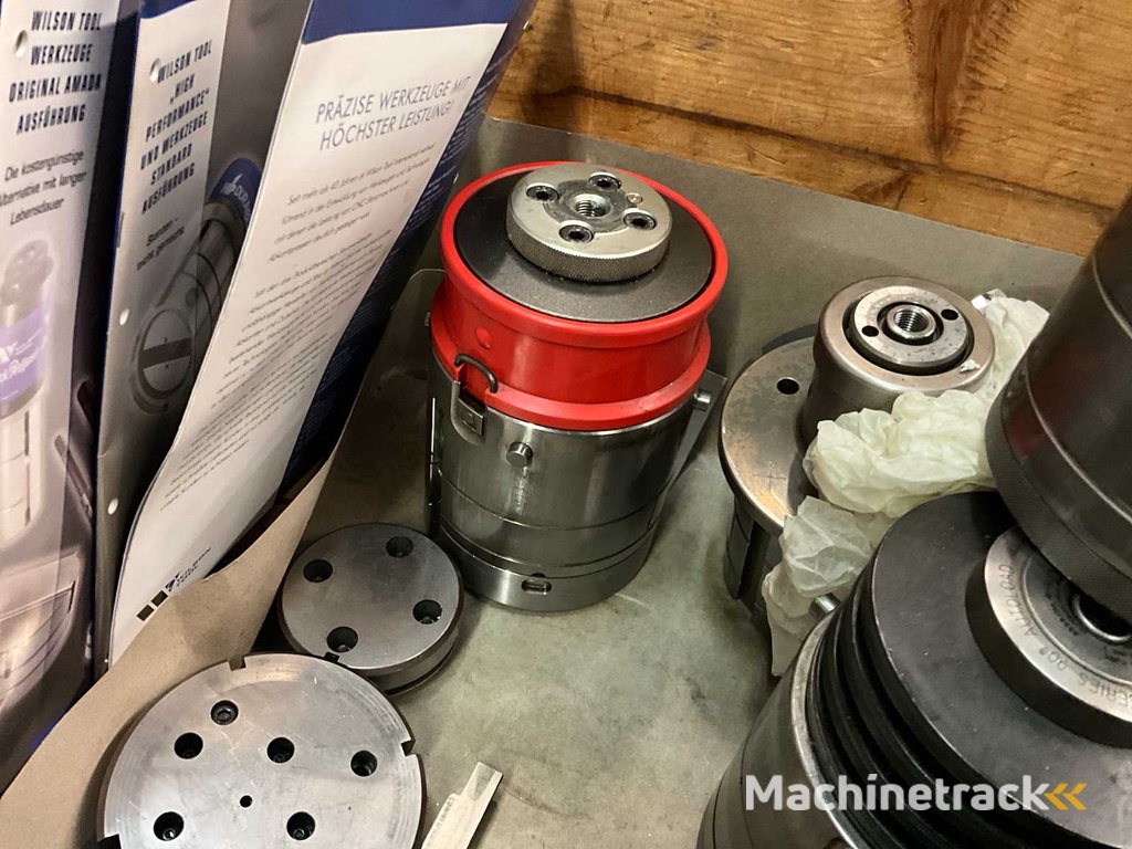 Various punching tools (40x)