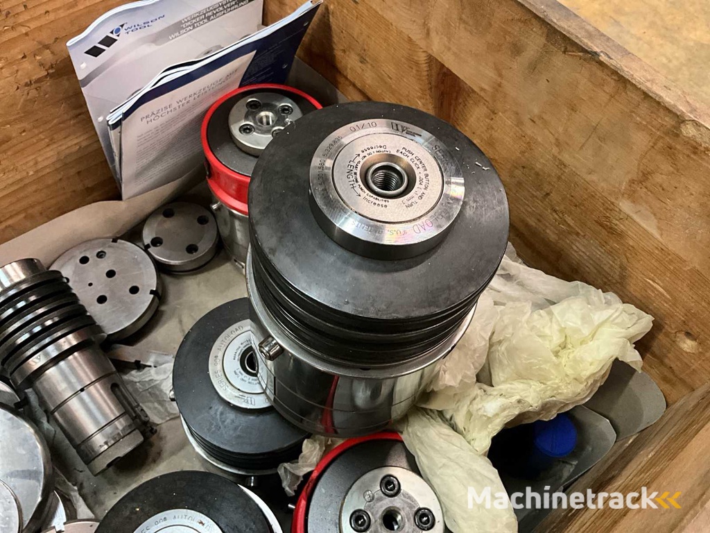 Various punching tools (40x)