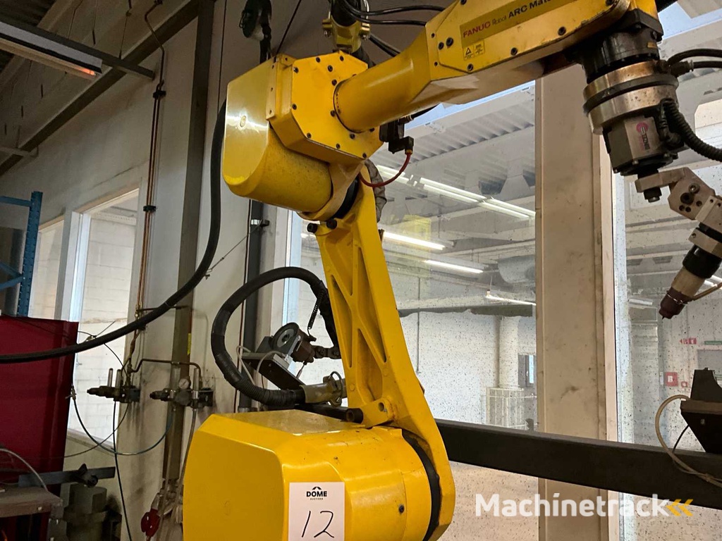2002 fanuc ARC Mate 100iB 6-assige lasrobot
