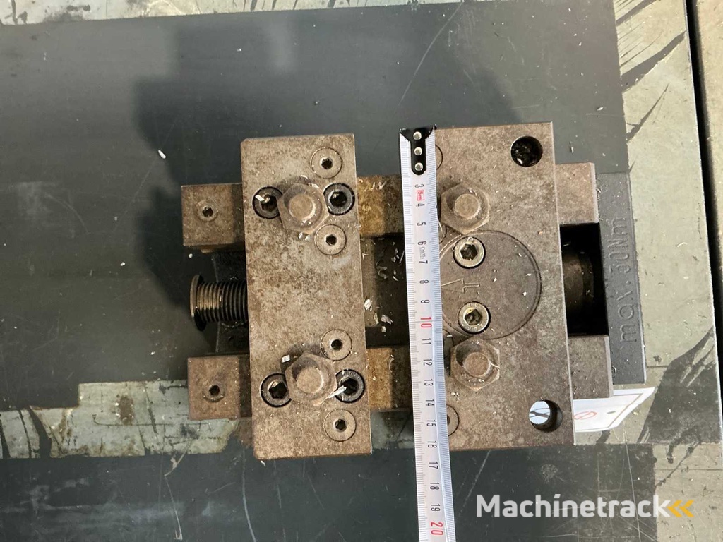 ALLMATIC-JAKOB T-Rex 125 Centrische bankschroef