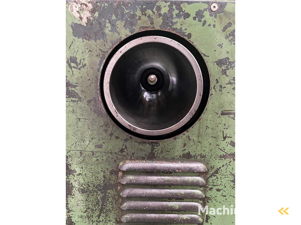 Tacchi - MT400 - Centre lathe