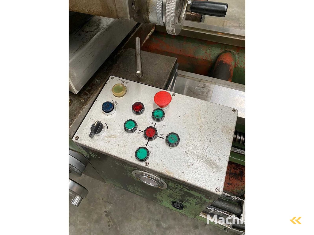 Tacchi - MT400 - Centre lathe