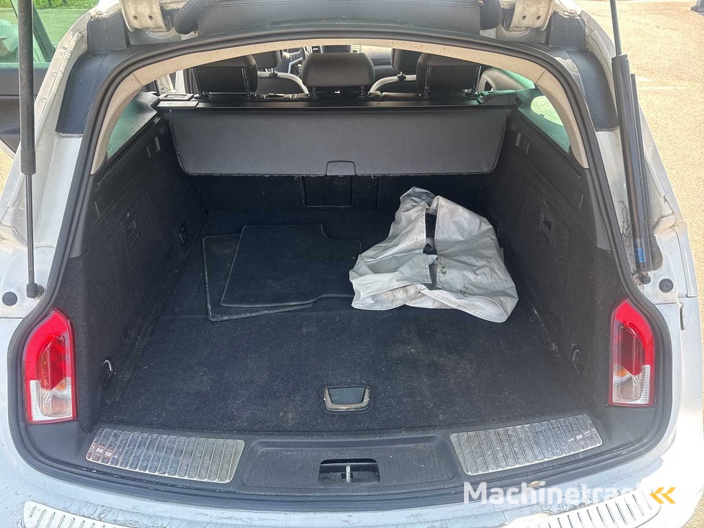 2013 - Opel Insignia Sports Tourer SW - Personenauto