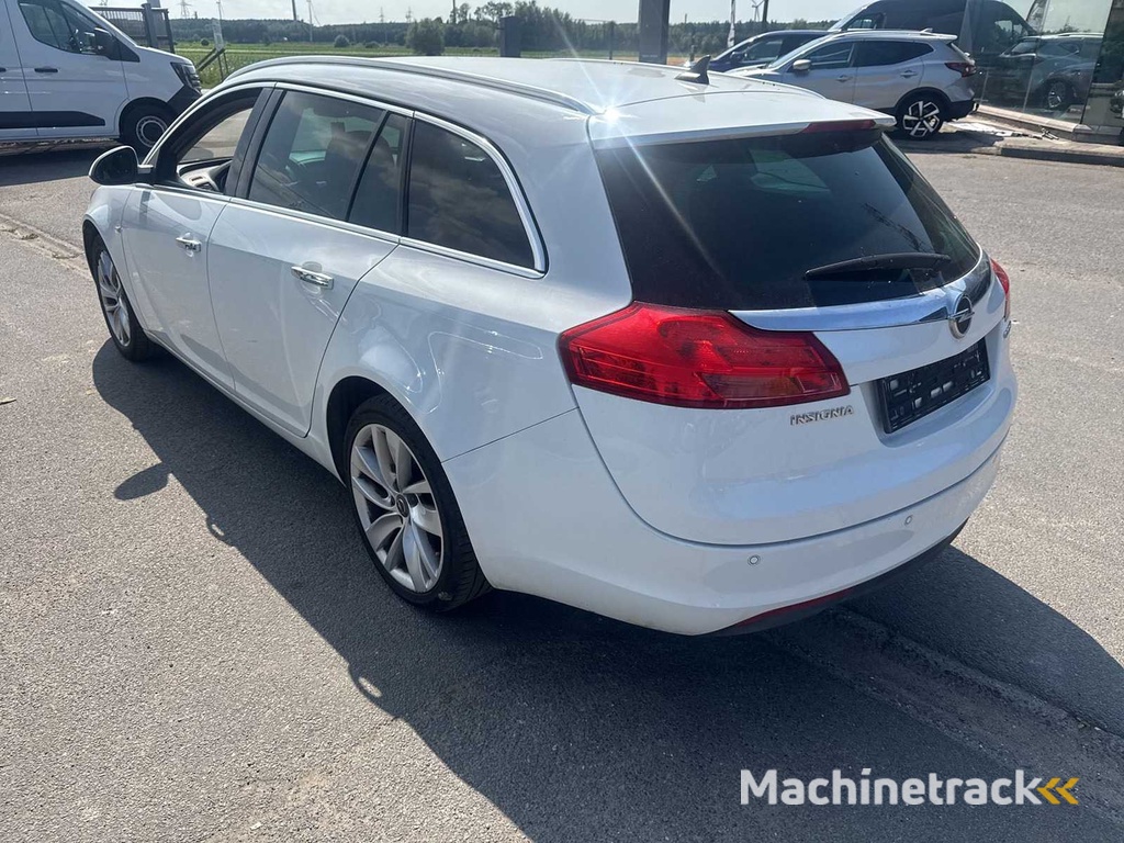 2013 - Opel Insignia Sports Tourer SW - Personenauto