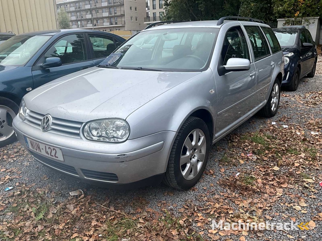 2003 Volkswagen Golf
