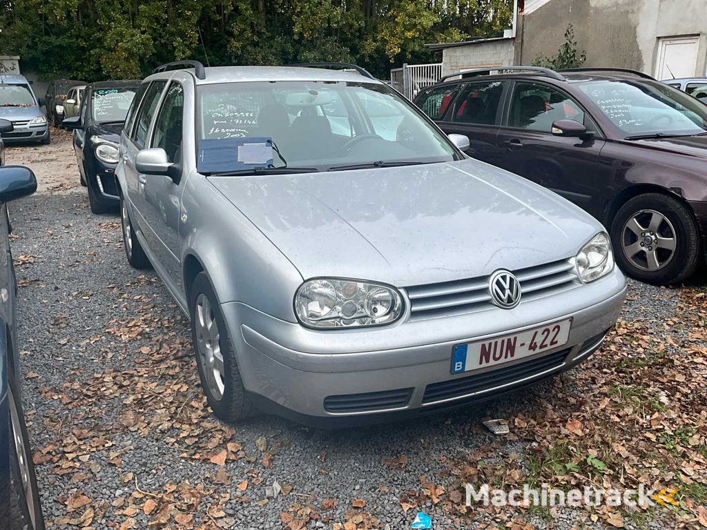 2003 Volkswagen Golf