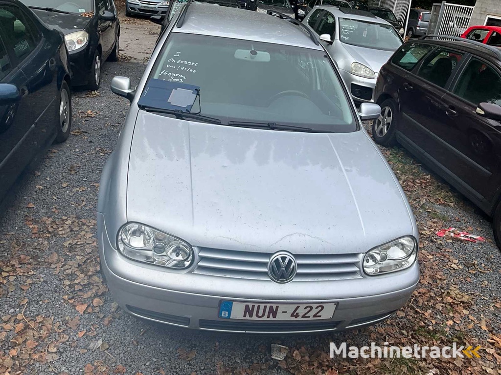 2003 Volkswagen Golf