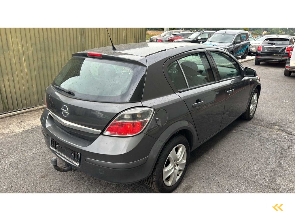 2012 Opel Astra Personenauto