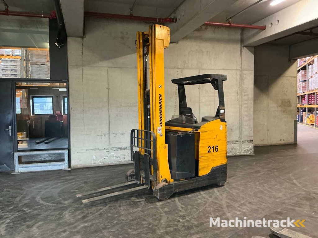 2011 Jungheinrich ETV214 Schubmaststapler