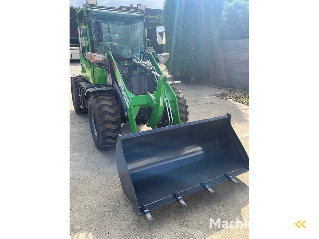 Nycheki Y25-42 Shovel / Wheel Loader with Cab and Excavator Bucket