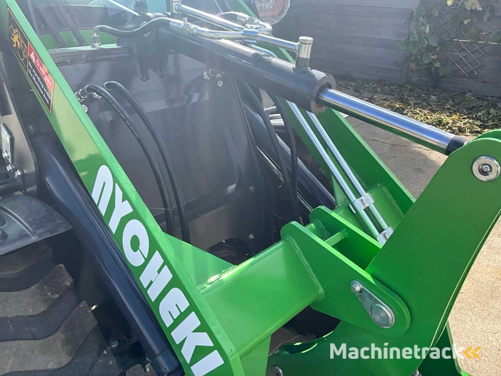 Nycheki Y25-42 Shovel / Wheel Loader with Cab and Excavator Bucket