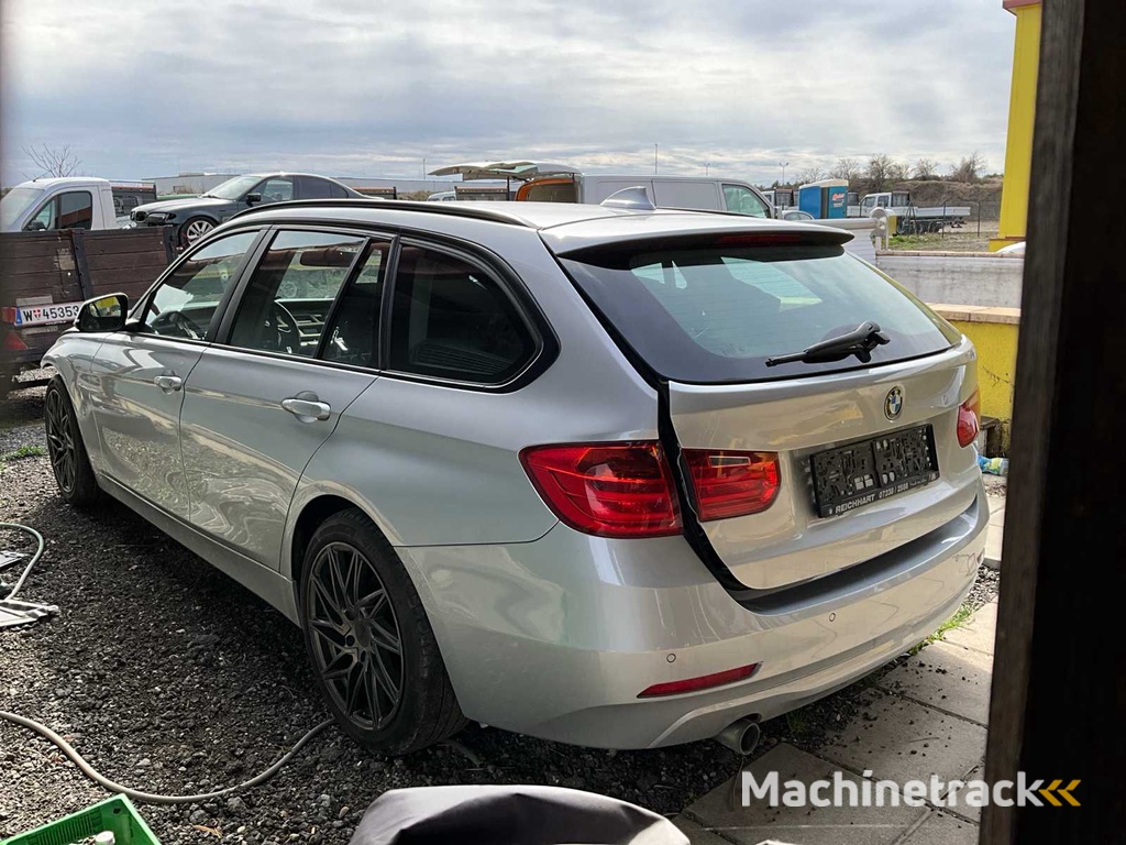 2015 BMW 318d Pkw