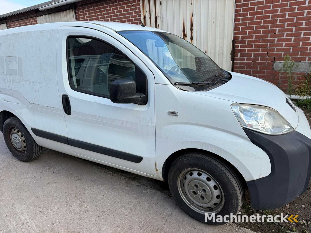 Peugeot Bipper Leicht-Lkw 2015