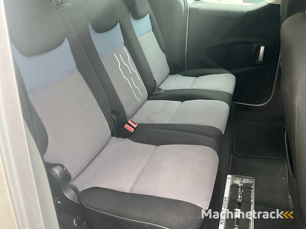 2014 Peugeot Partner Tipi