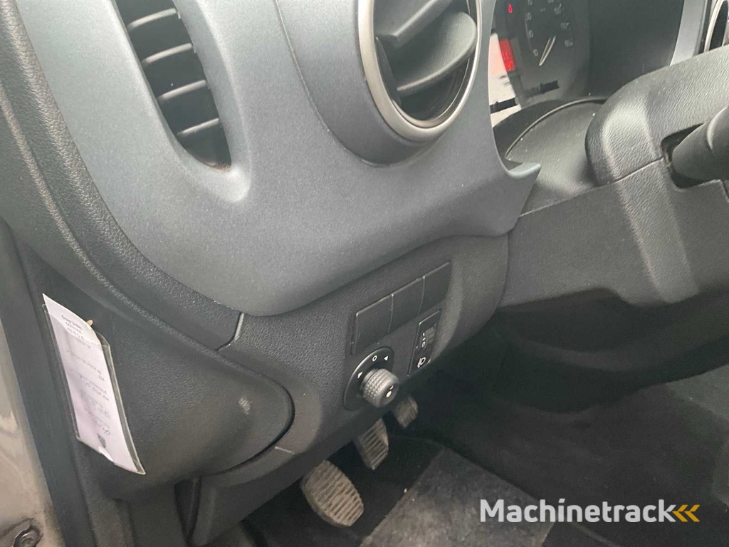 2014 Peugeot Partner Tipi