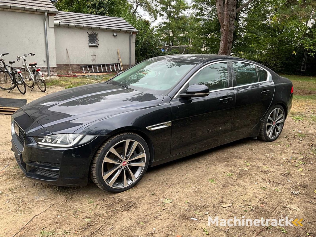 2016 Jaguar XE Pkw