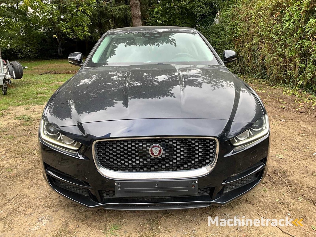 2016 Jaguar XE Pkw