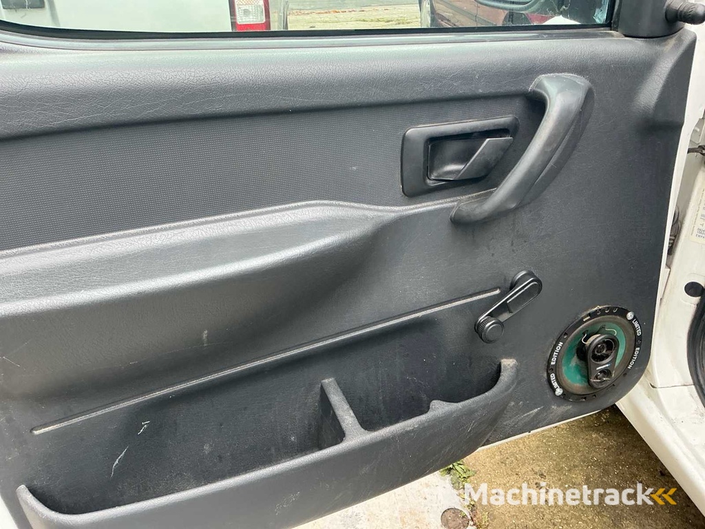 2002 Peugeot Partner