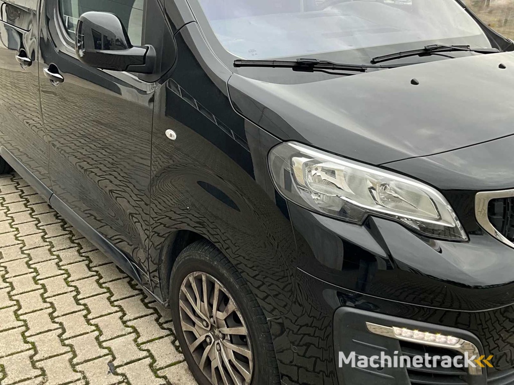 2023 Peugeot Expert lichte vracht - 55000km - 6pers.