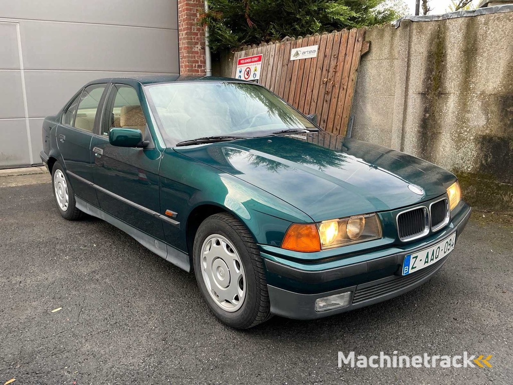 BMW 320i - 1994