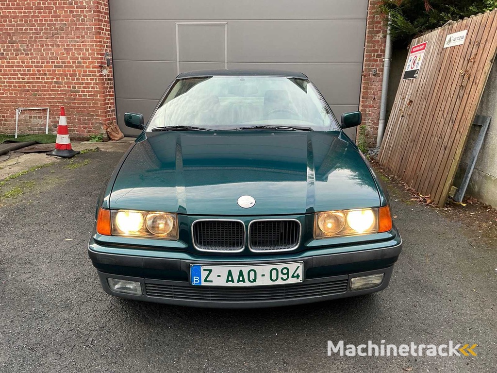BMW 320i - 1994