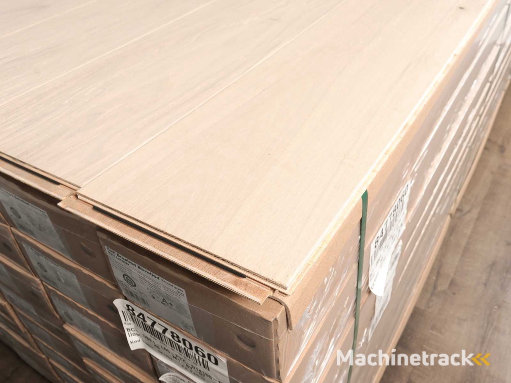 41 m2 Parquet oak XL multi-plank - 2200 x 207 x 14 mm