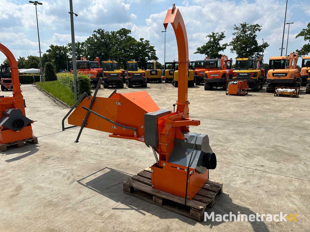 2025 - DC/EU20 - Houthakselaar