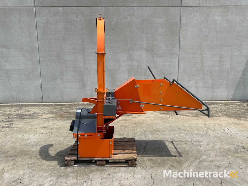 2025 - DC/EU20 - Houthakselaar