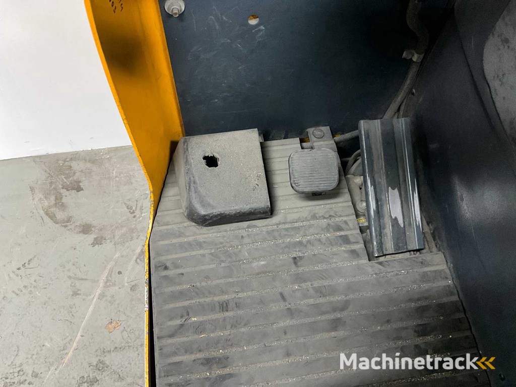 Jungheinrich - ETV 214 - Reach truck