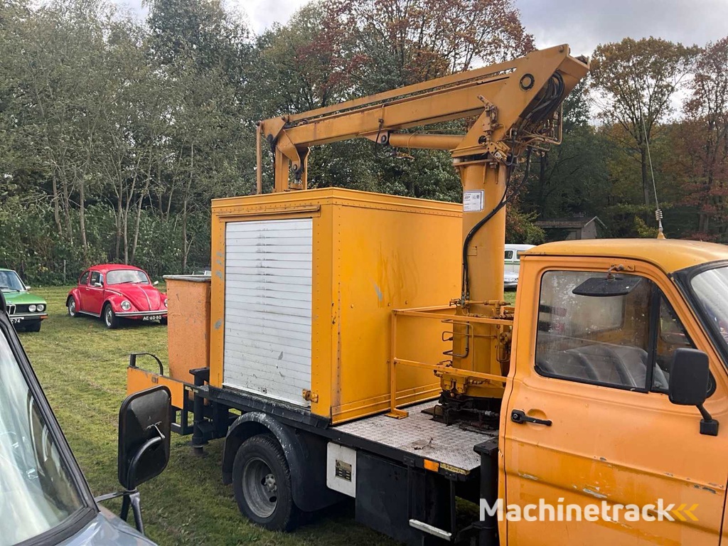 1980 Ford Transit 190 hoogwerker