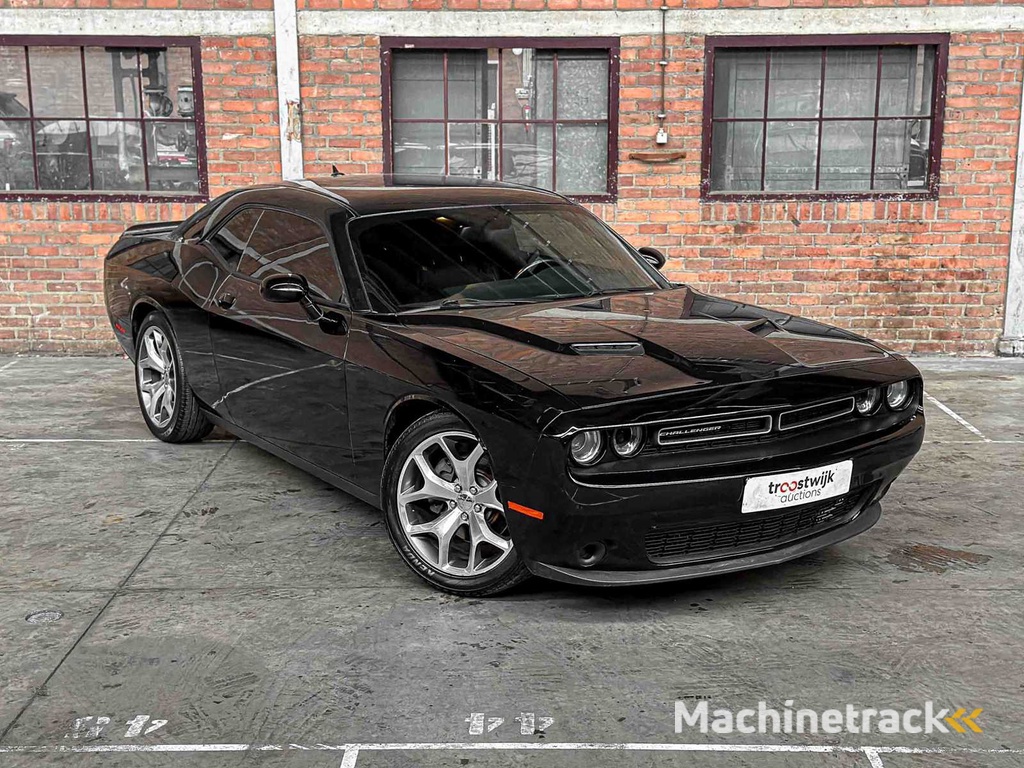 Dodge Challenger SXT PLUS 3.6 V6 305pk 2015