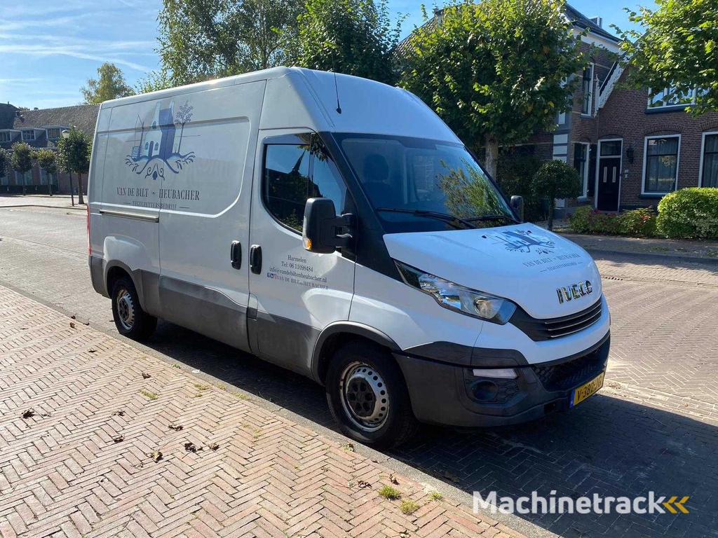 Iveco - Daily - 35S16V 2.3 352 L2H2 - Commercial vehicle