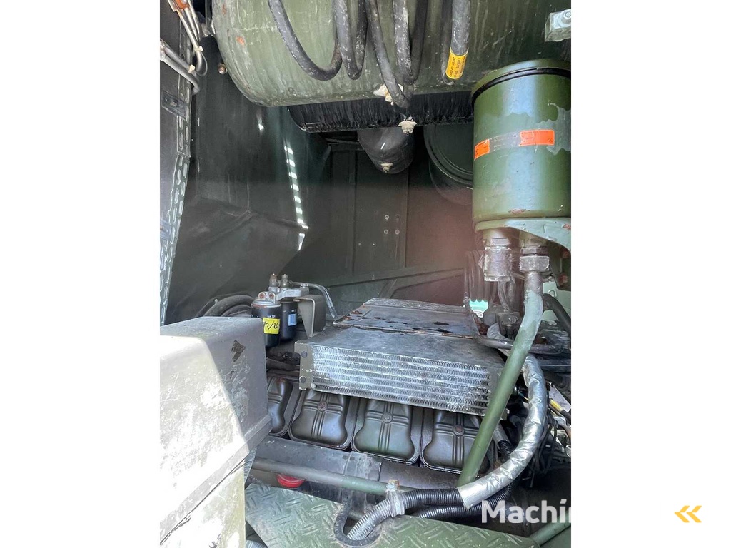 Man - Cat 4X4 - Truck