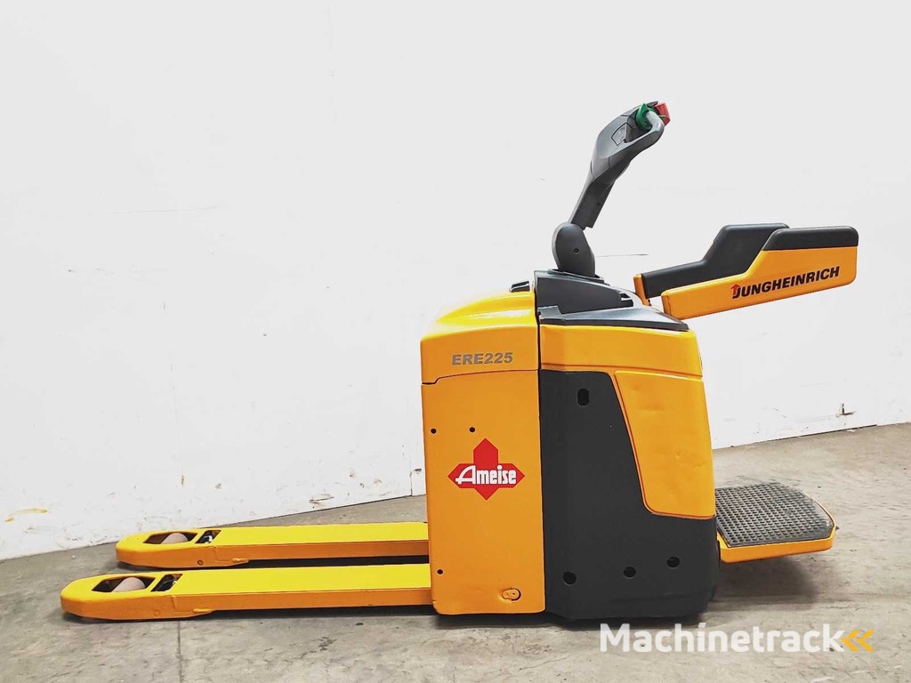 Jungheinrich - 2014 - ERE 225 - Electric pallet truck