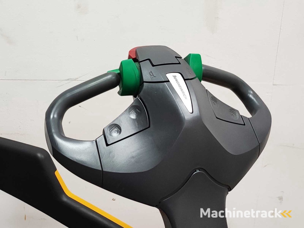 Jungheinrich - 2014 - ERE 225 - Electric pallet truck