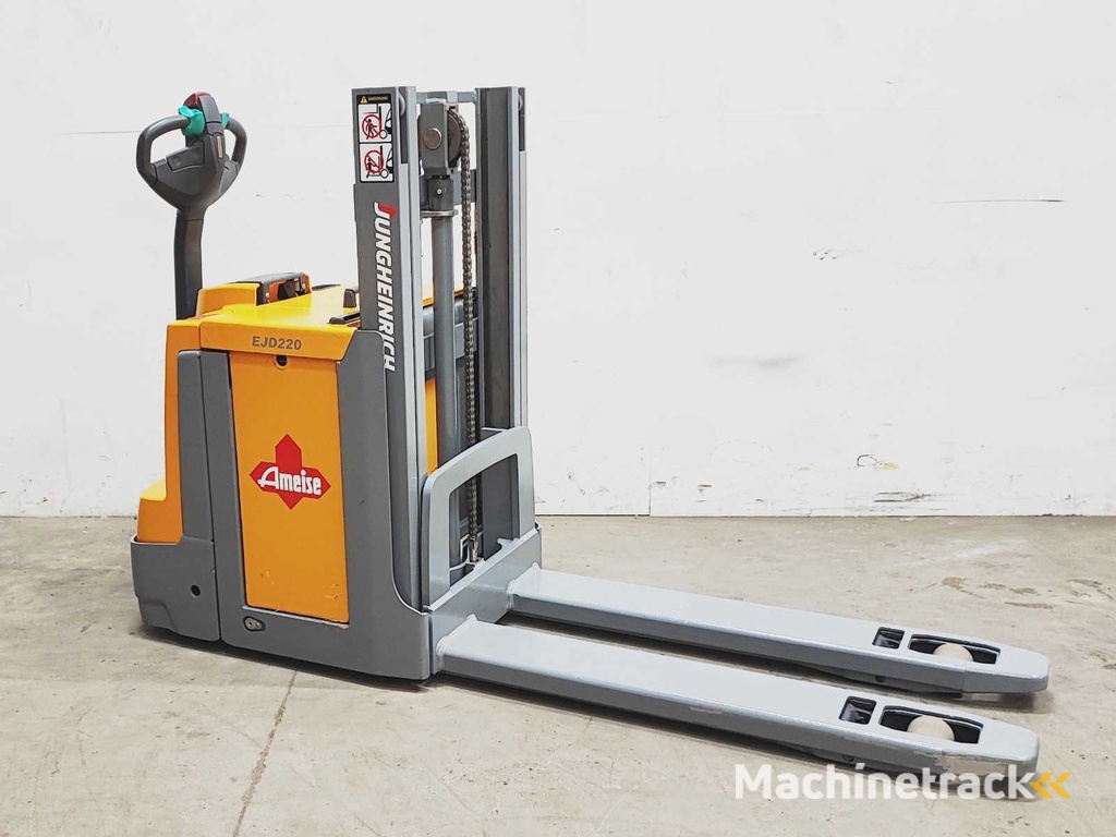 Jungheinrich - 2017 - EJD 220 - Stacker