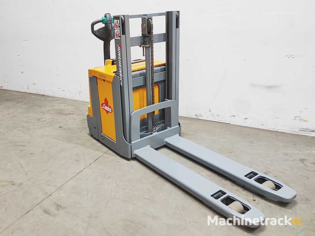 Jungheinrich - 2017 - EJD 220 - Stacker