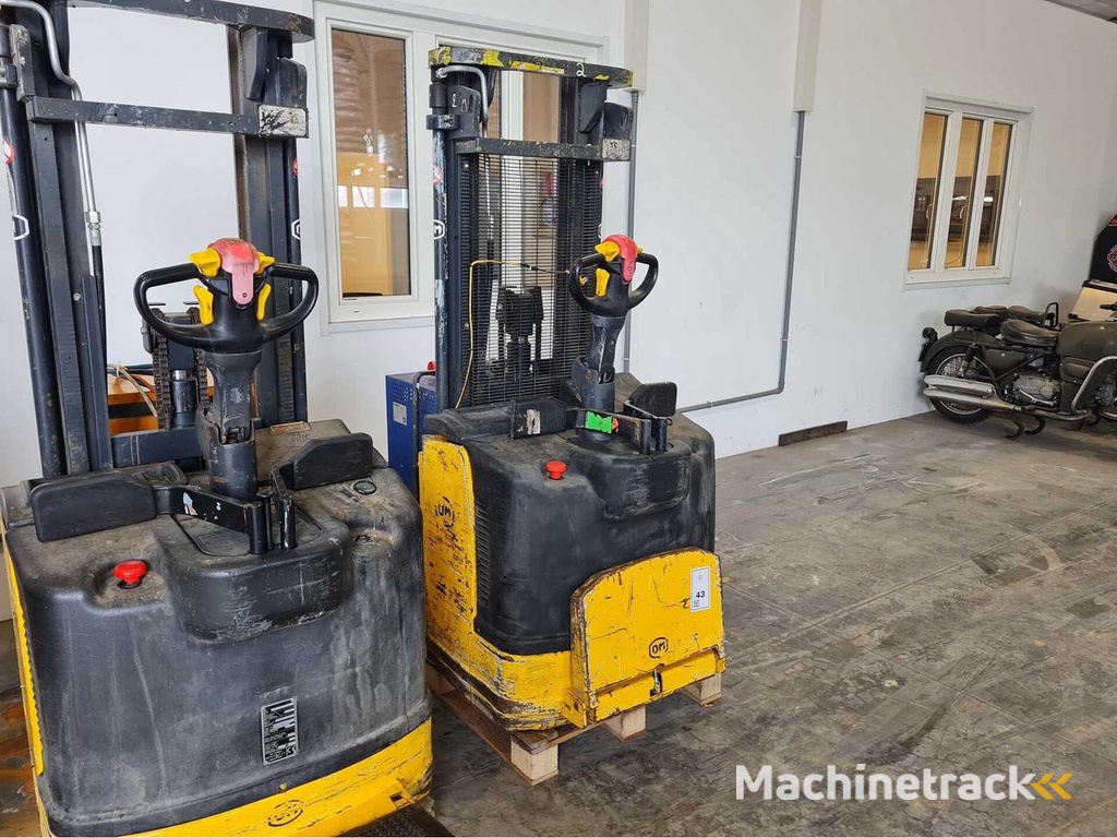 OM – 2008 – CTX 14 – Electric Pallet Truck (3200 mm)