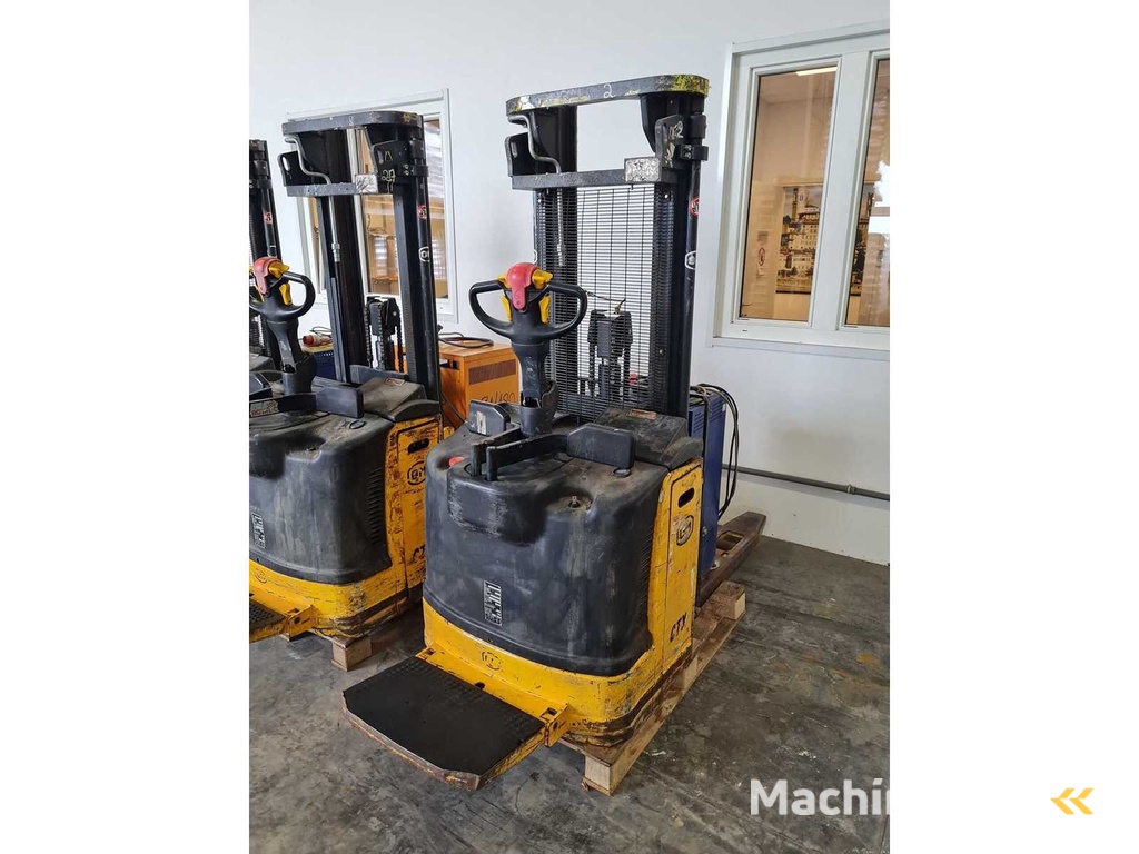 OM – 2008 – CTX 14 – Electric Pallet Truck (3200 mm)