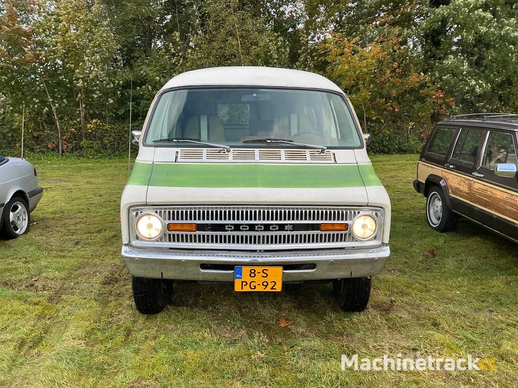 1978 Dodge B300 (228Explorer)