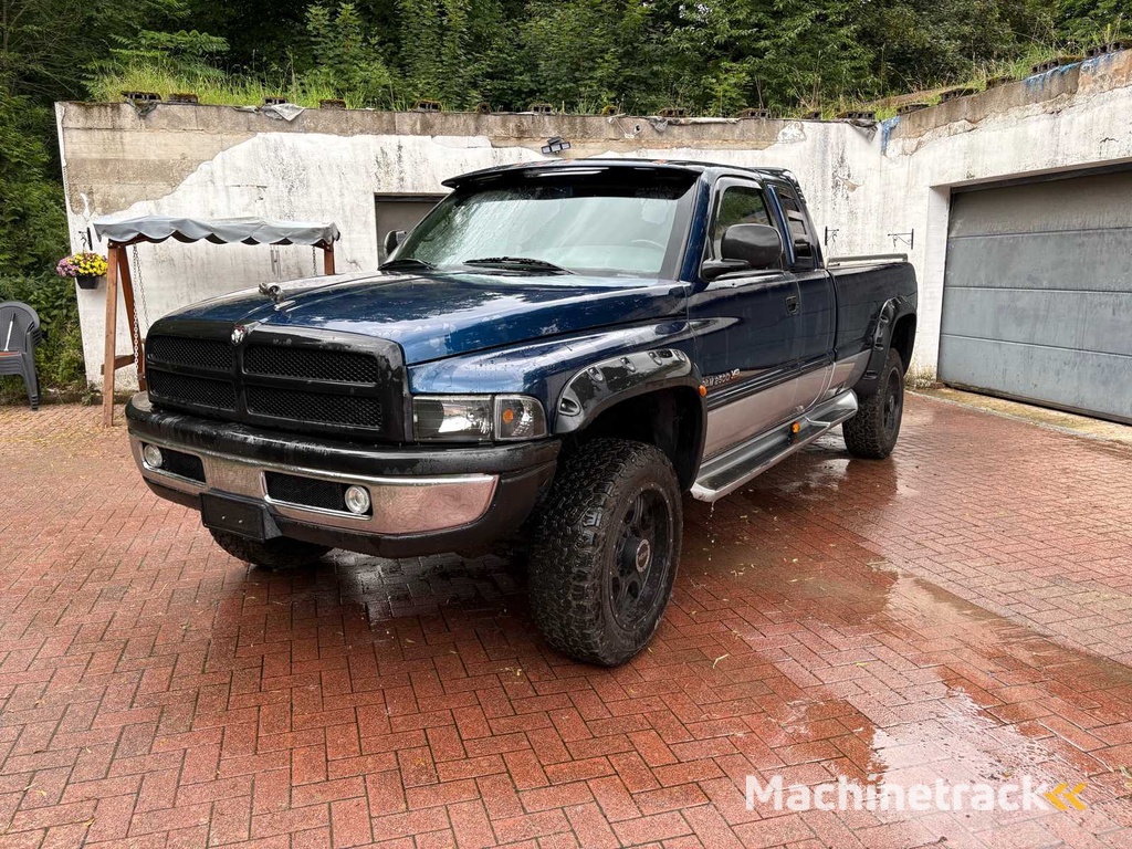 DODGE RAM 2500 V10 8.0L - Verlengde cabine (US-model)