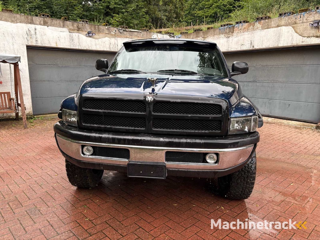 DODGE RAM 2500 V10 8.0L - Verlengde cabine (US-model)