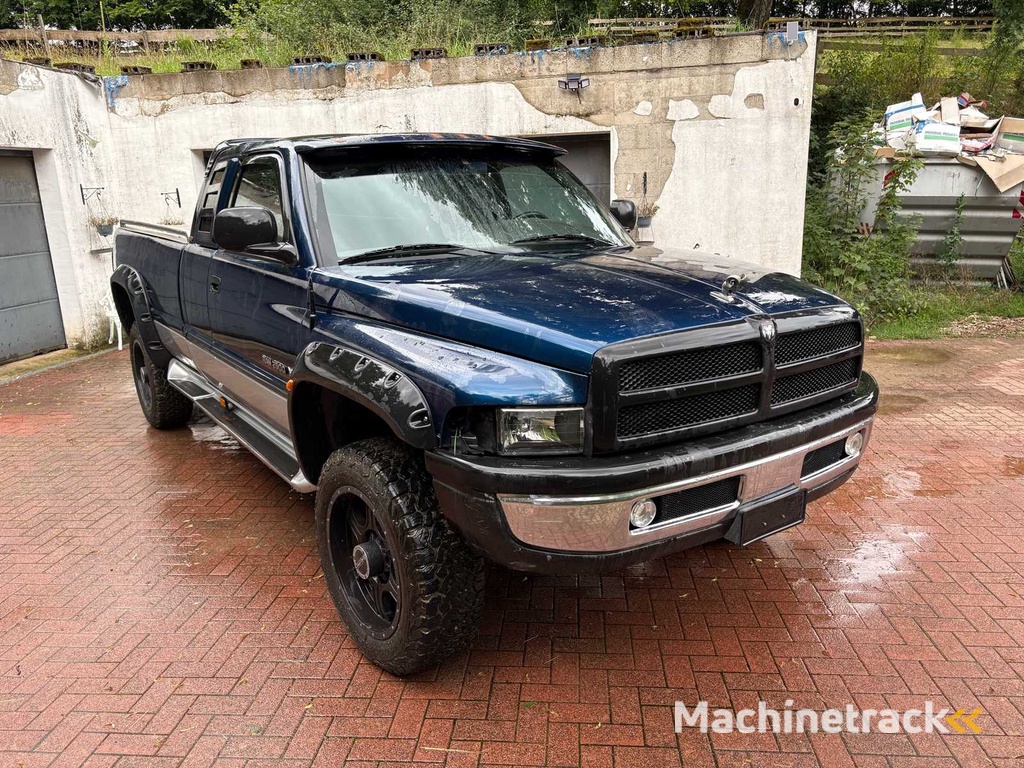 DODGE RAM 2500 V10 8.0L - Verlengde cabine (US-model)