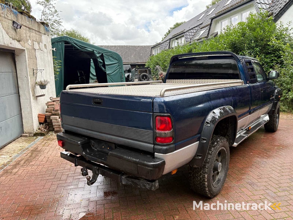 DODGE RAM 2500 V10 8.0L - Verlengde cabine (US-model)