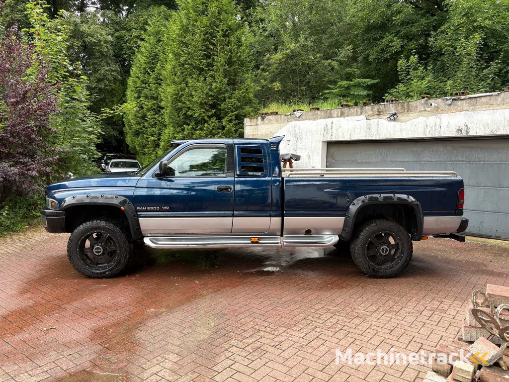 DODGE RAM 2500 V10 8.0L - Verlengde cabine (US-model)