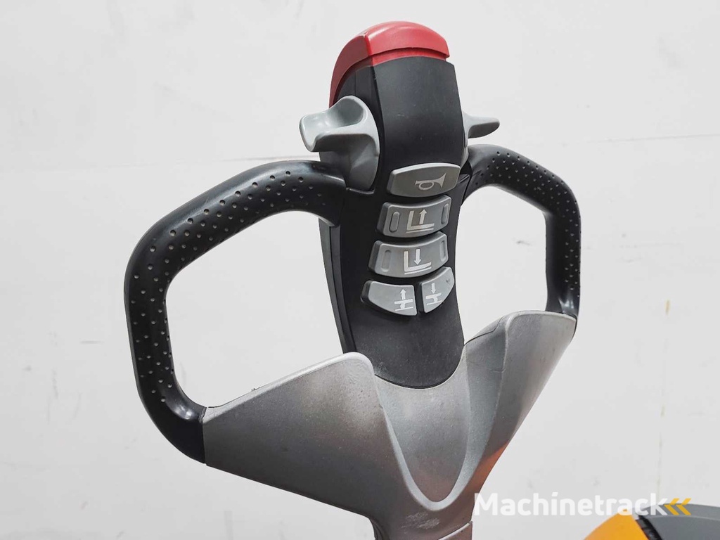 Still - 2020 - EXD 18L - Stacker